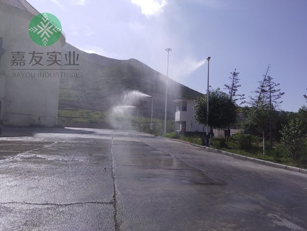旋转雾桩降尘系统 旋转雾桩降尘系统
